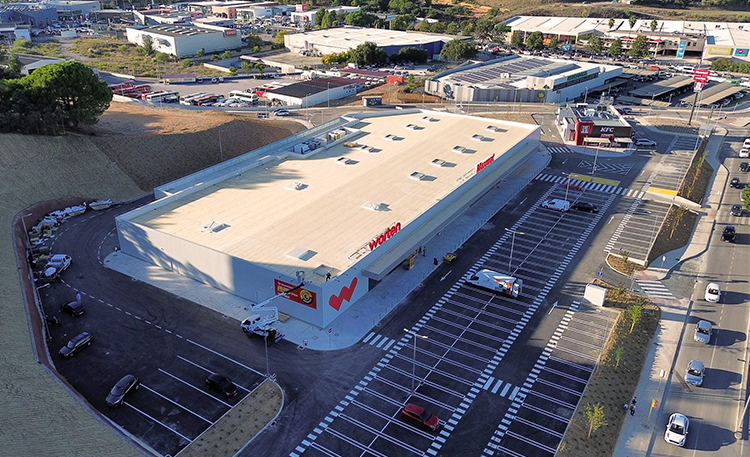 Retail Park in Setúbal webcard.jpg