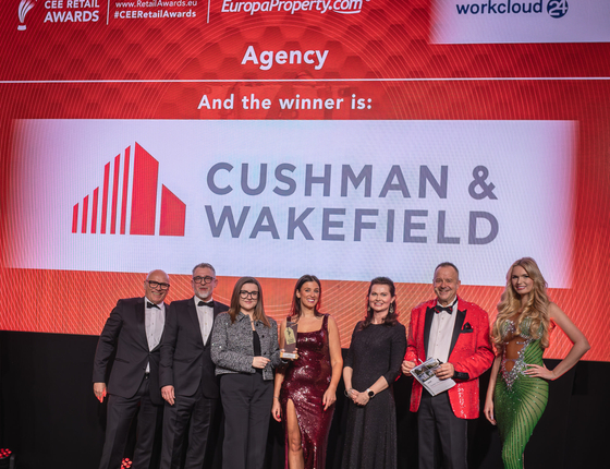 7-Agency-CUSHMAN-WAKEFIELD-scaled_.jpg