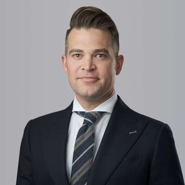 Paul Carney headshot.jpg