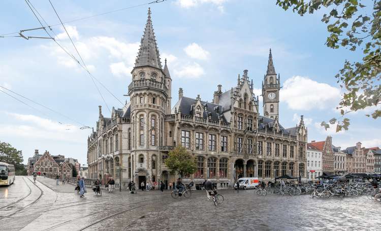 BE_Retail_De Post_CardImage.jpg